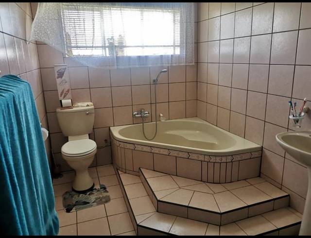 FARM FOR SALE IN RIETKOL AH